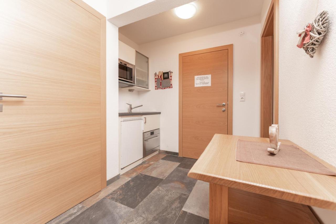 Aparthotel Ambiente Umhausen Exterior photo
