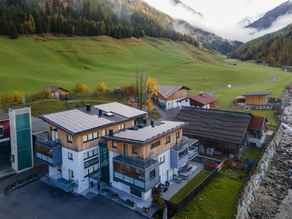 Aparthotel Ambiente Umhausen Exterior photo
